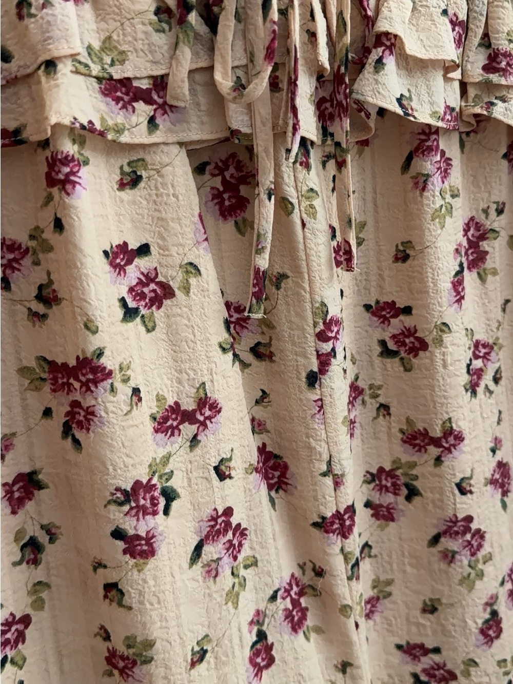 Vici Rebel Bloom Ruffle Floral Romper - Picture 6 of 6